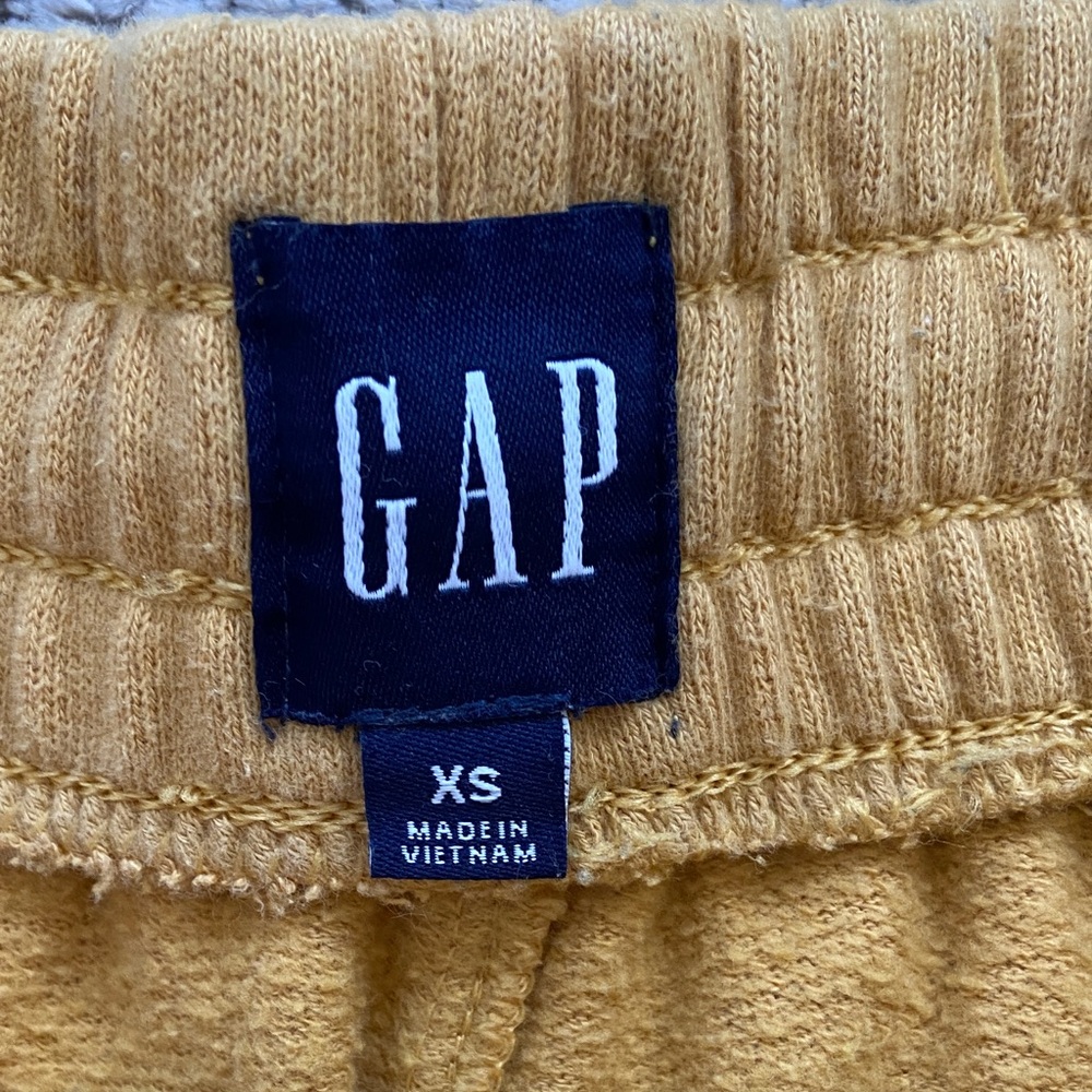 Yellow GAP Sweatshirt + Sweatpants Set - Picture 7 of 8